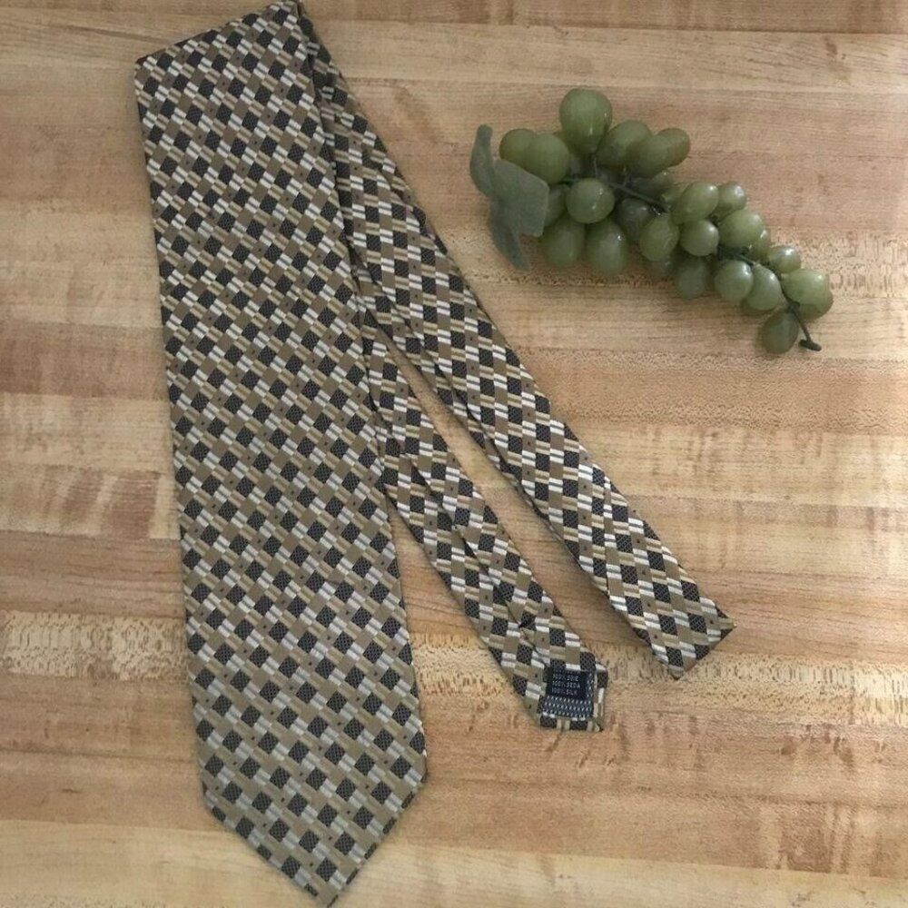 #1177 VTG VALERIO GARATI Mens hand made Silk Necktie 60 in X 4 in